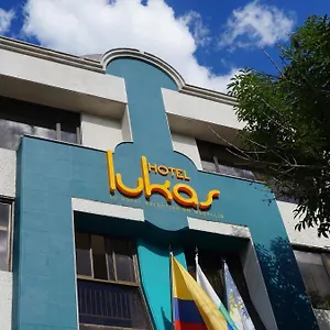 Lukas 3* Medellín